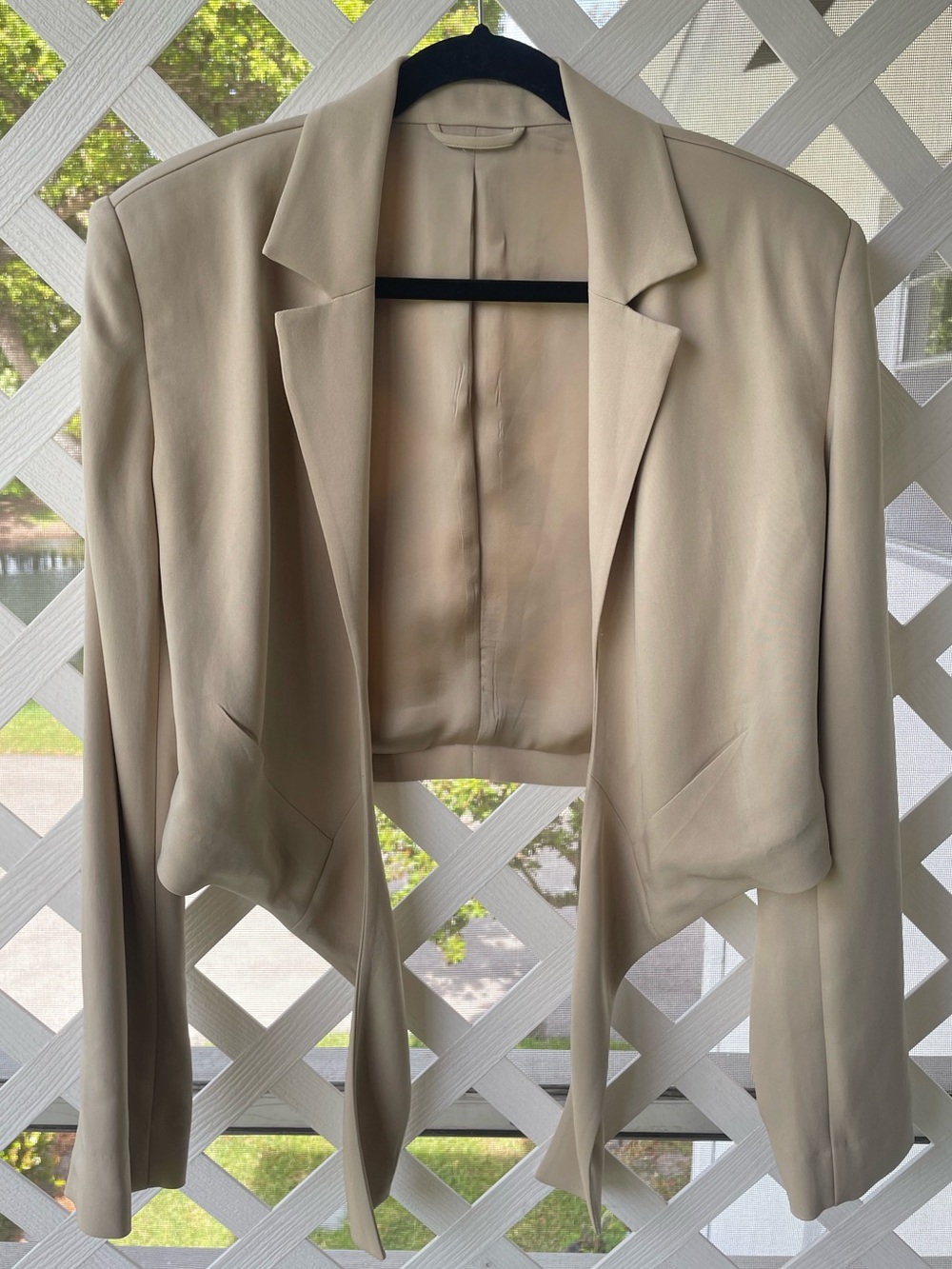 & Other Stories Cropped Tie-Front Blazer Jacket - Picture 3 of 10